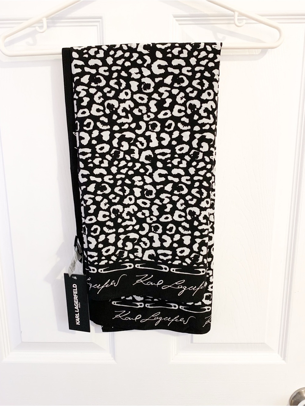 Karl Lagerfeld Black & White square Leopard Signature Scarf